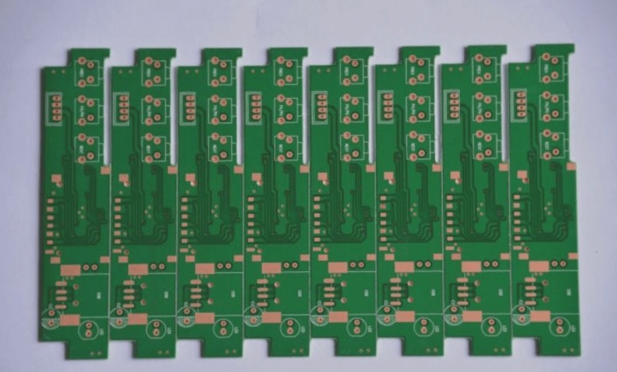 Evaluating PCB Board Quality Based on Color Variations in PCBs