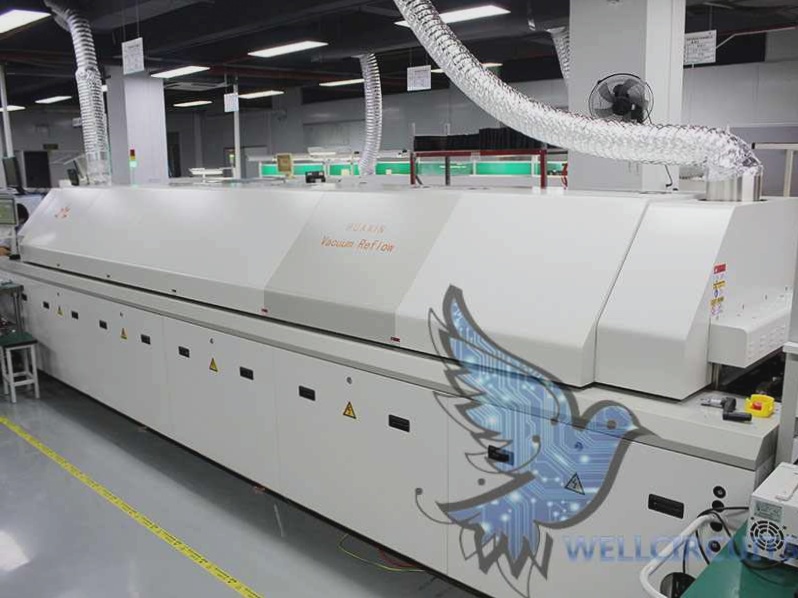 What are the Distinctions Between DIP Wave Soldering and Reflow Soldering?