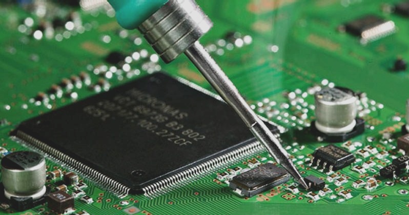 Selecting Materials for PCB Assembly, Soldering, and Packaging in PCBA