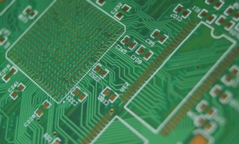 Could you please explain the factors that make it difficult to tin PCB board pads?