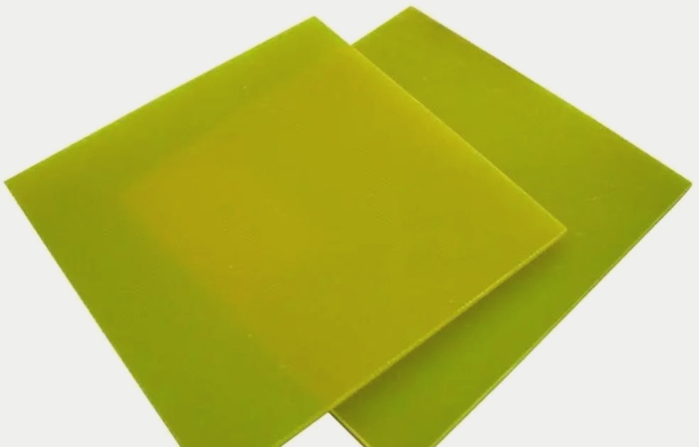 Could you please provide information on the material used in the FR4 PCB?