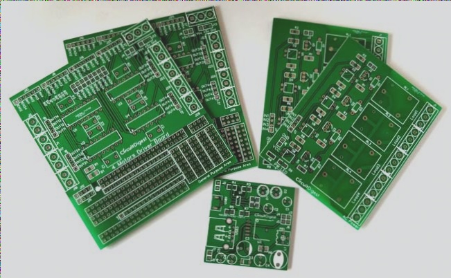 Discussing the outer layer circuit etching process of the PCB.