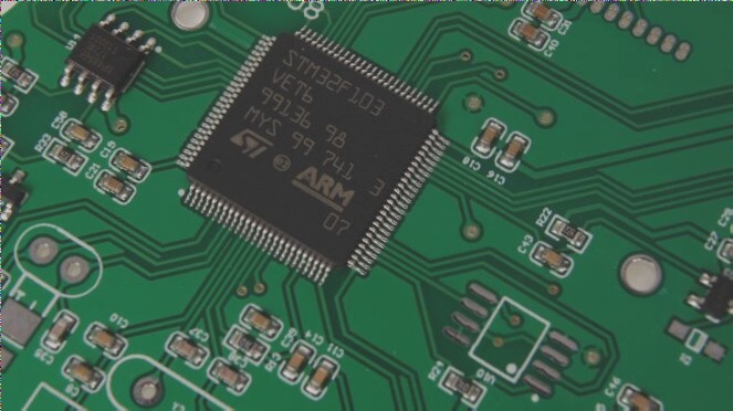 Steps for Cleaning PCB Circuit Boards