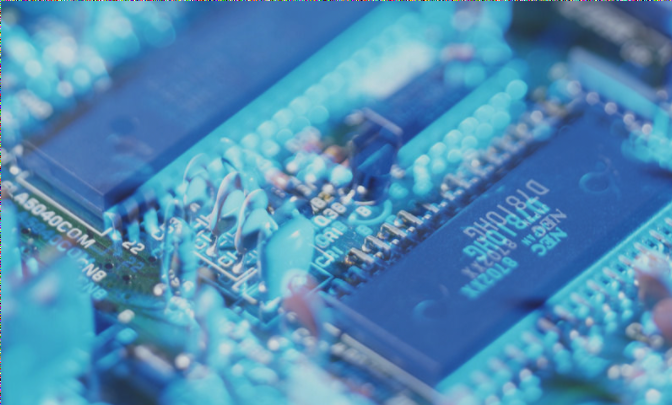 PCB trace characteristics and dielectric loss at the trace termination