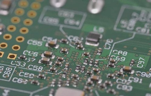 Common Defects in SMT Impacting PCB Production Efficiency