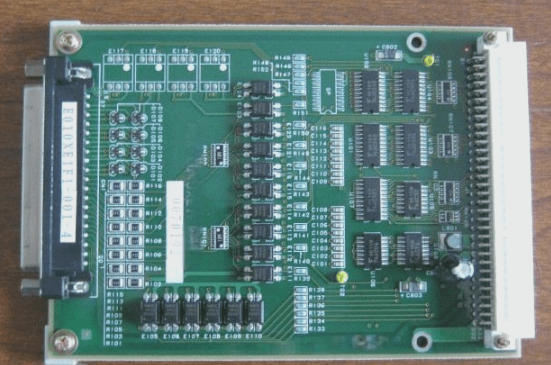 Why does the e-commerce landscape present challenges for PCB production?