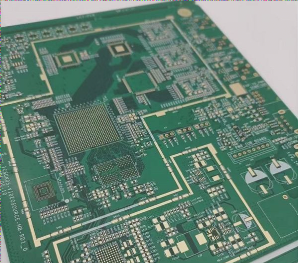 Can PCB design mitigate crosstalk in digital systems?