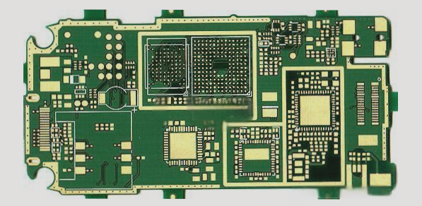 Which components are present on the printed circuit board (PCB)?