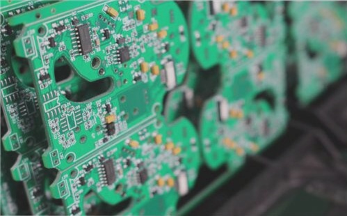 Comparative Analysis of Soft and Hard PCB: Advantages and Disadvantages