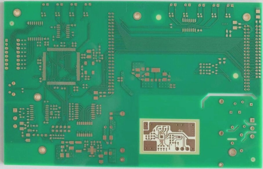 The role of the tester and the PCB circuit board.