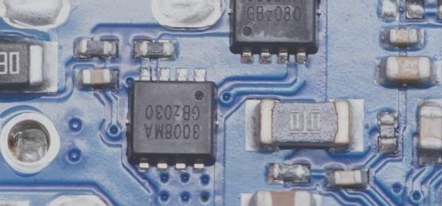 Expert routing strategy in PCB design