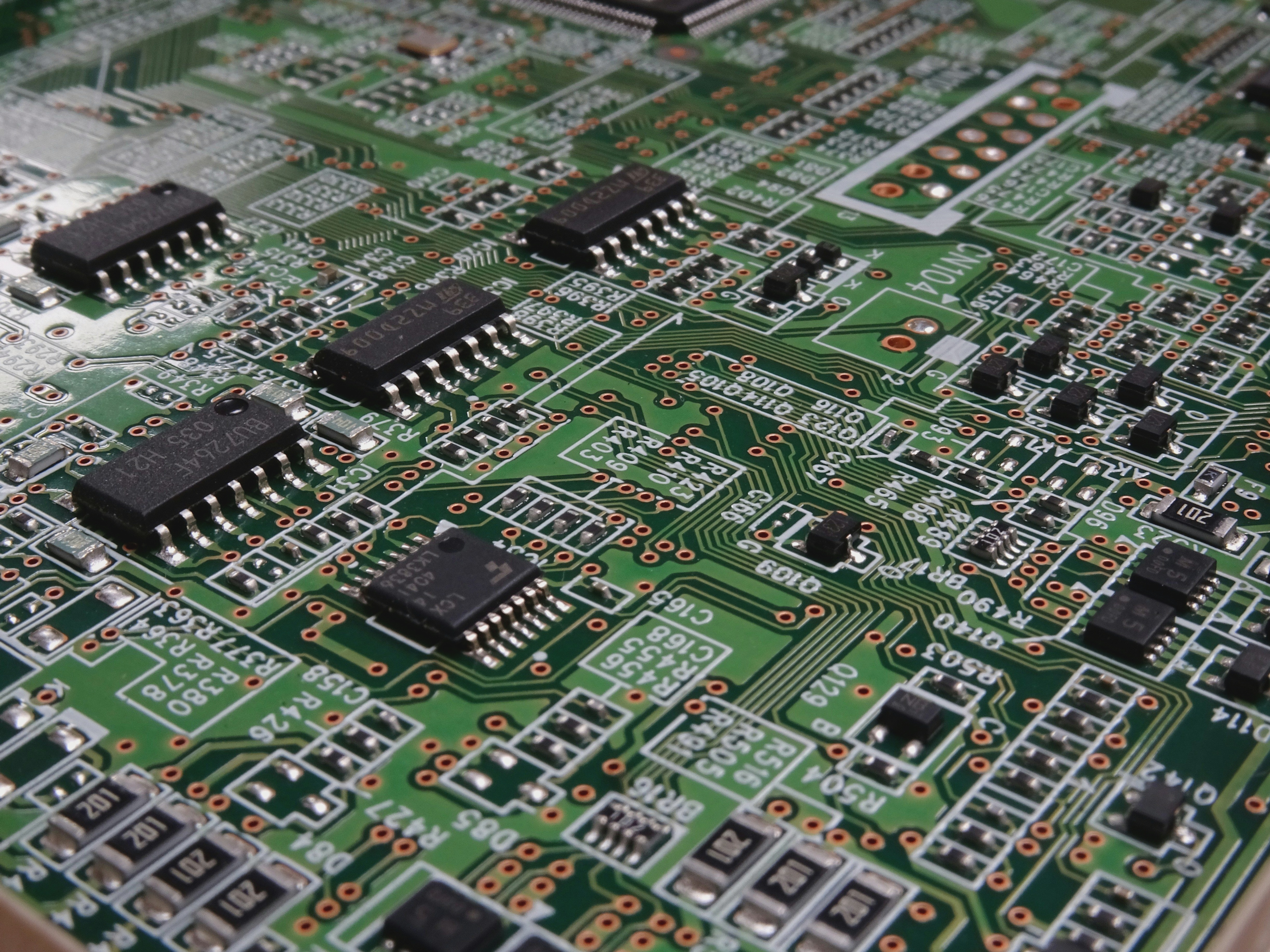 Key Features of PCBs in Electric Vehicles