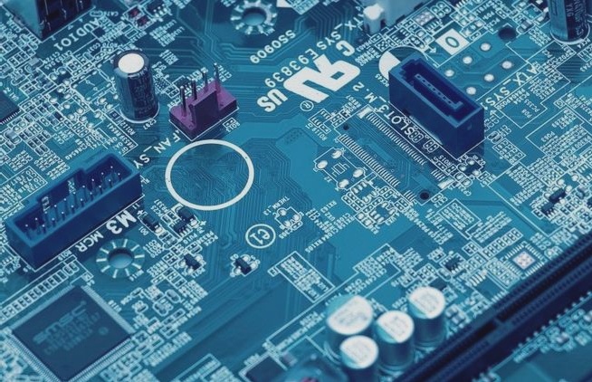 Etching Process Analysis in PCB Outer Circuit Manufacturing